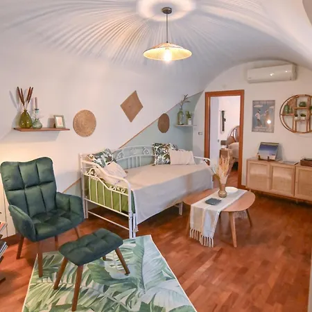 Apartment De Natura Partenope - Boutique Neapel